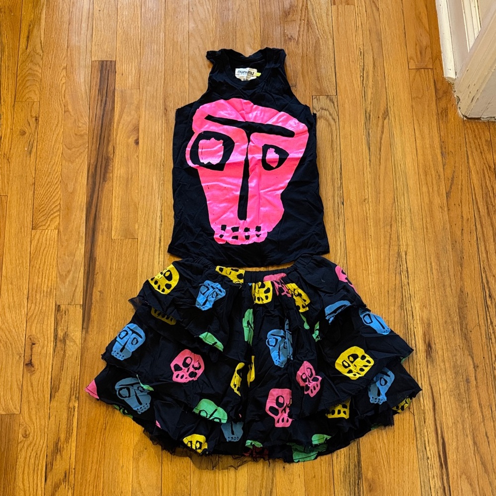 nununu Black top and skirt with Colorful Skulls- two piece play set